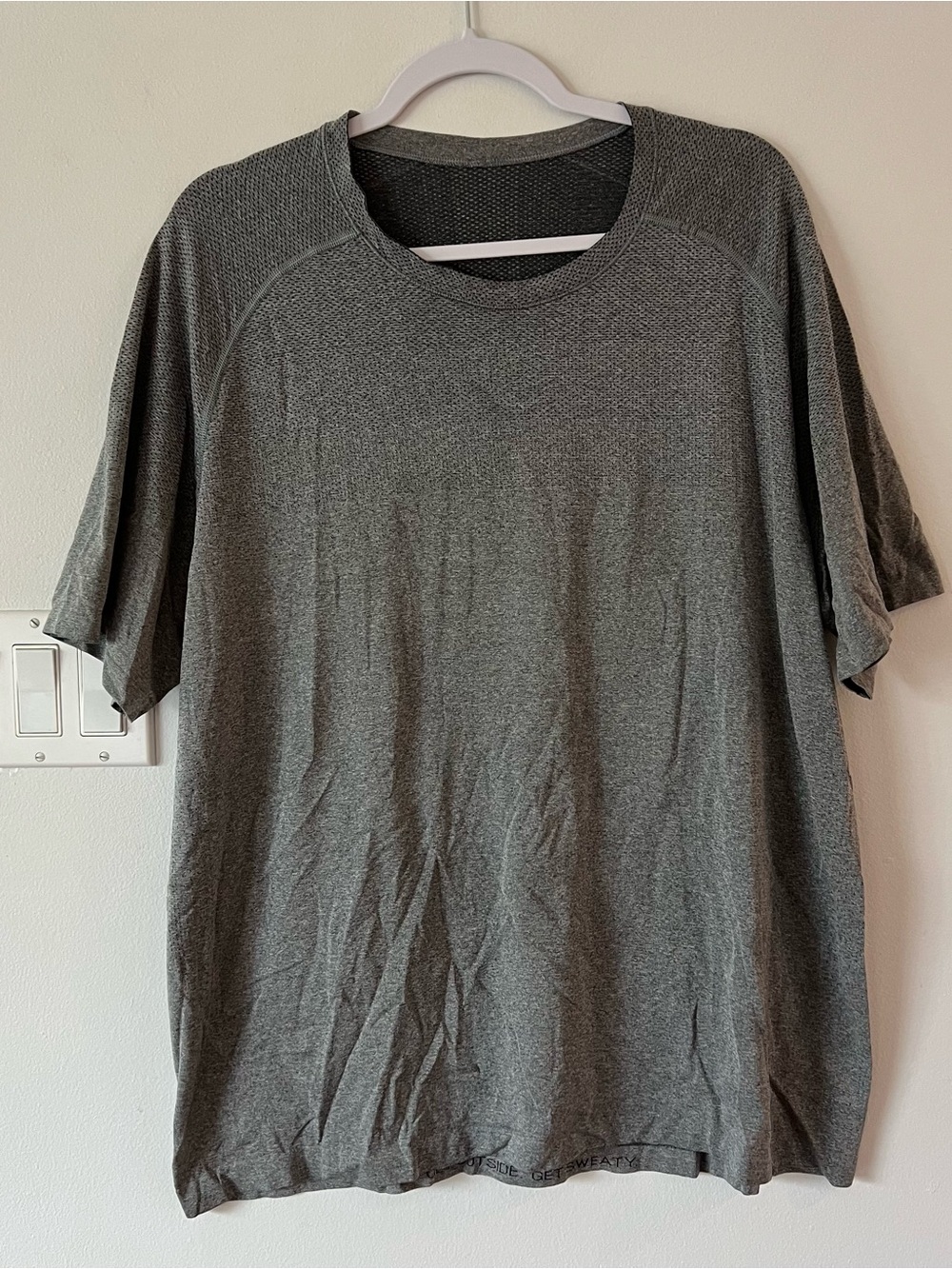 Lululemon Metal Vent Tech Shirt Short Sleeve Men's XXL Grey Gym Run Golf Hike